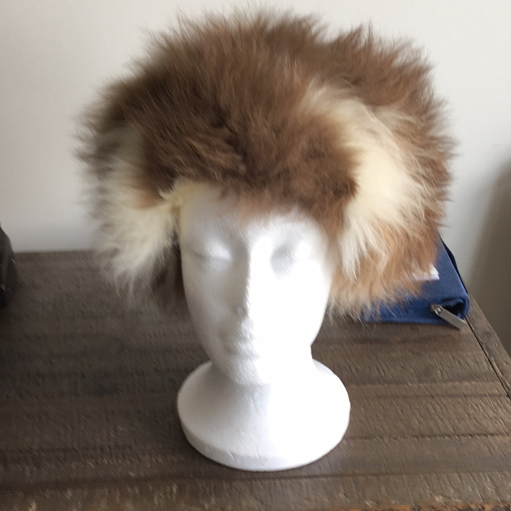 Fur hat
